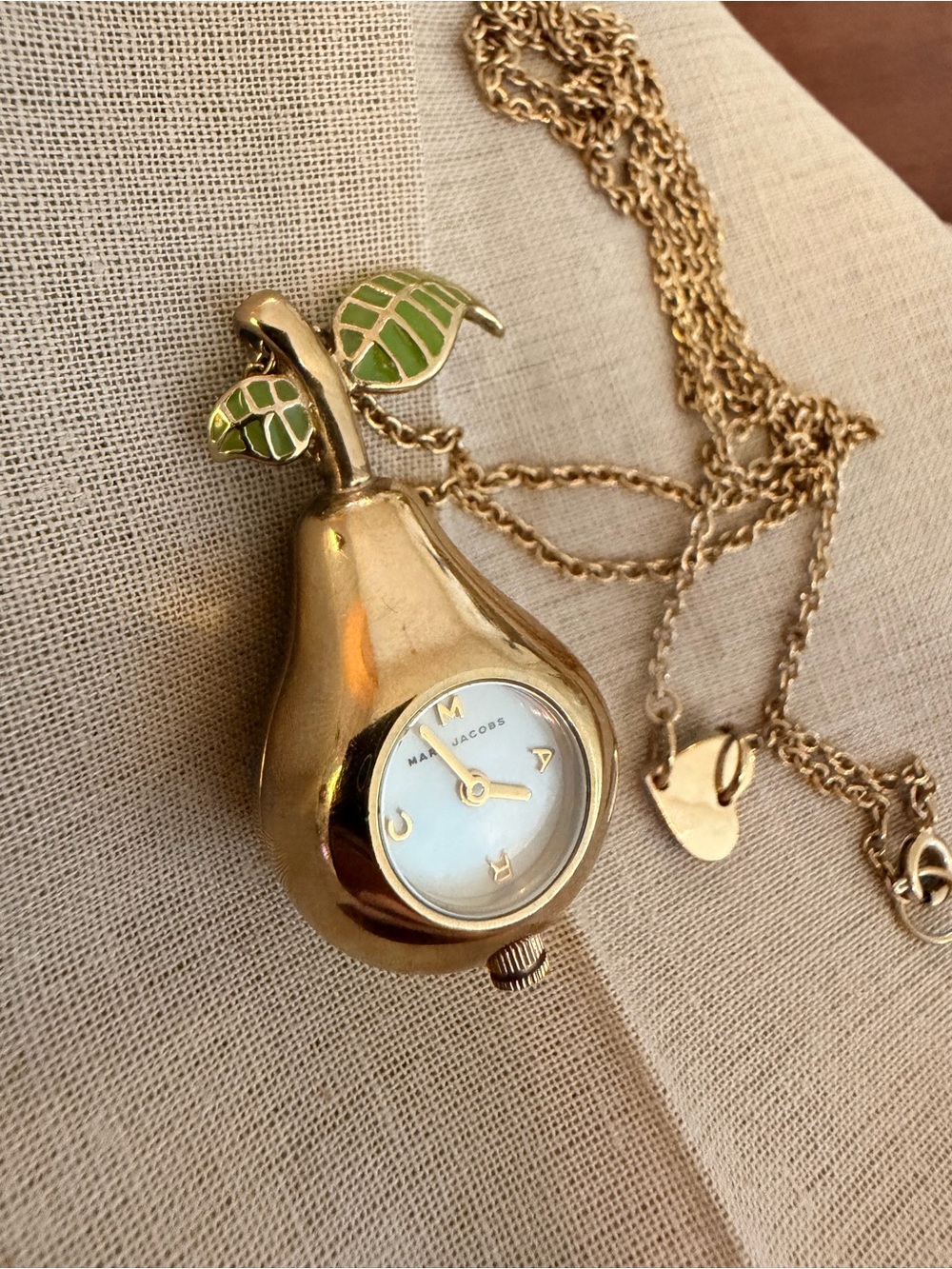 Marc Jacobs Gold Pear Pendant Watch Necklace - Picture 2 of 7